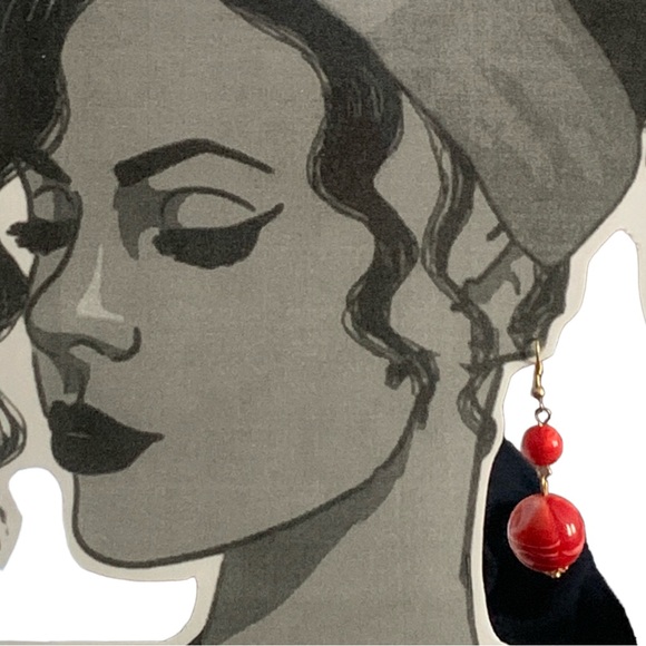 Cherry Red & White Swirl Fashion Earrings Gold Tone Holiday Woman’s Jewelry - Picture 3 of 8